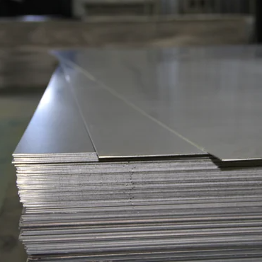 Titanium plates available in Italy and EU for industrial use